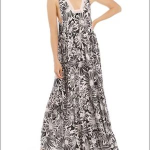 Free People
Sleeveless Floral Tiered Maxi Dress sz M